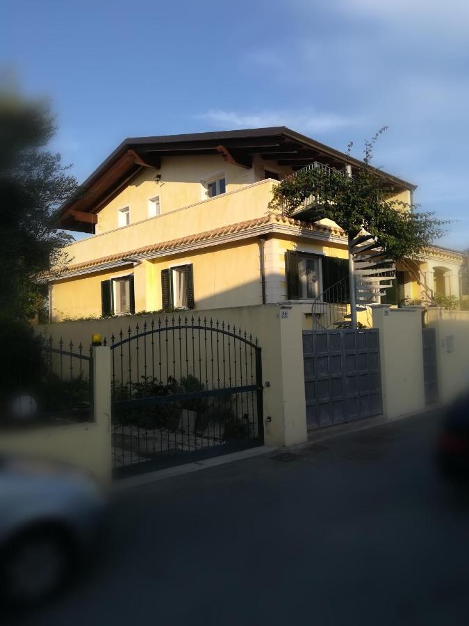 Soggiornare A Cagliari Appartement Buitenkant foto